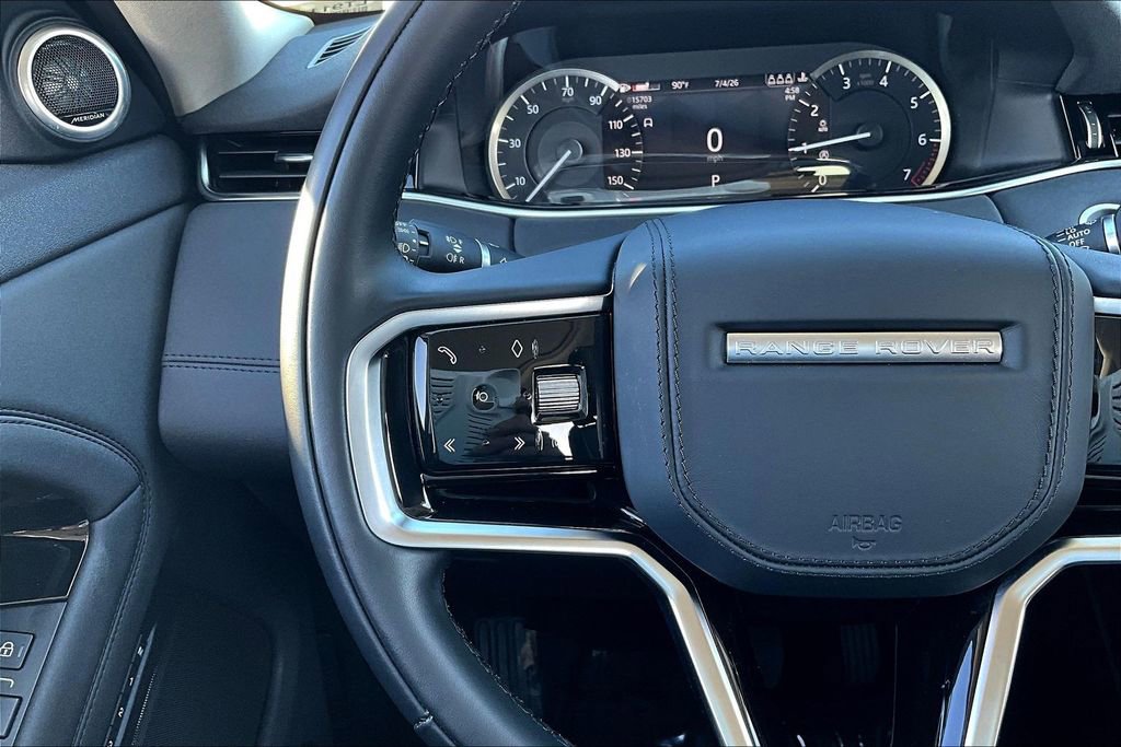 Used 2023 Land Rover Range Rover Evoque SE image 11