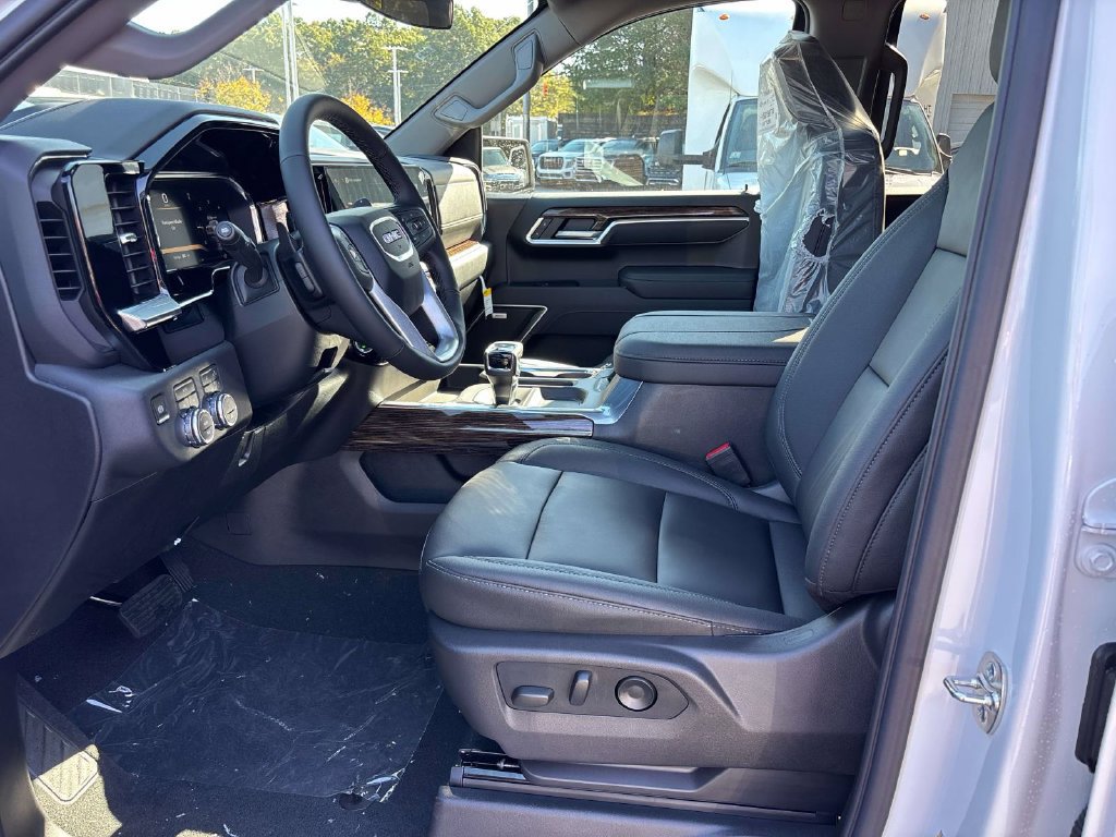 New 2026 GMC Sierra 1500 Elevation w/ Elevation Premium Package AWD/4WD image 6