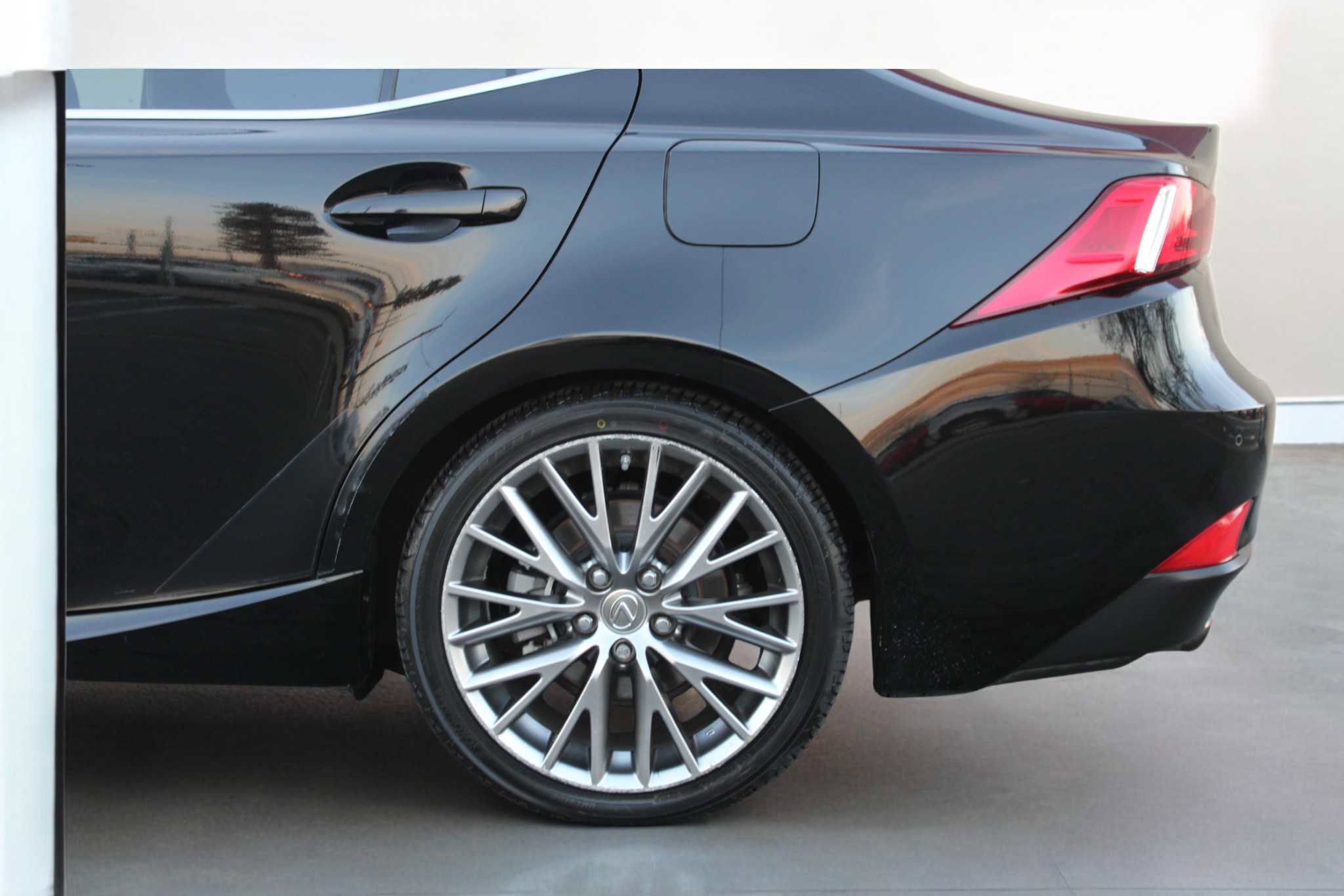 Used 2015 Lexus IS 250 IS 250 SEDAN 4D w/ Navigation System Package image 20