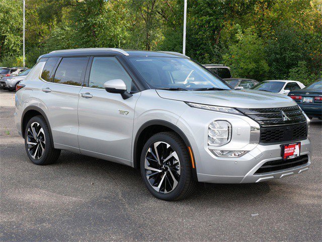 New 2025 Mitsubishi Outlander SEL image 1