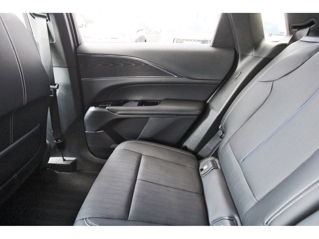 Used 2024 Cadillac Lyriq Sport RWD image 12