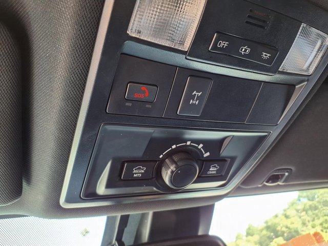 Used 2022 Toyota Tacoma TRD Off-Road image 14