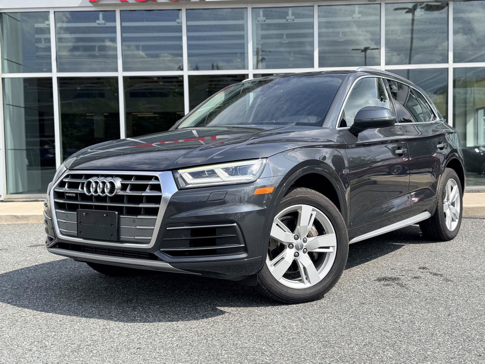 Used 2018 Audi Q5 2.0T Premium Plus w/ Premium Plus Package AWD/4WD image 2
