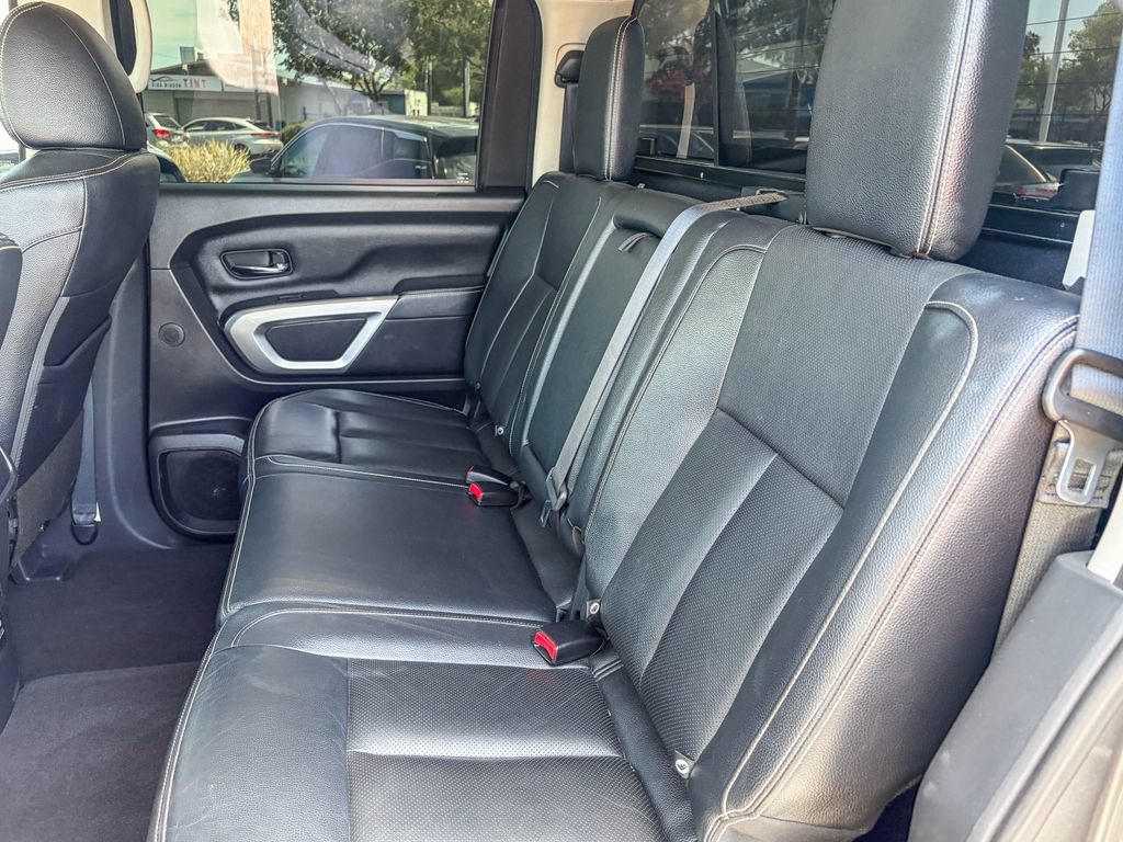 Used 2019 Nissan Titan PRO-4X w/ Pro-4x Convenience Package AWD/4WD image 44