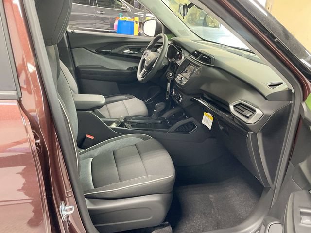 Certified 2023 Chevrolet TrailBlazer LS FWD image 24