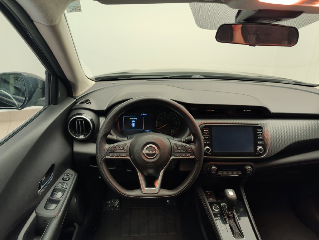 Used 2022 Nissan Kicks SV FWD image 16