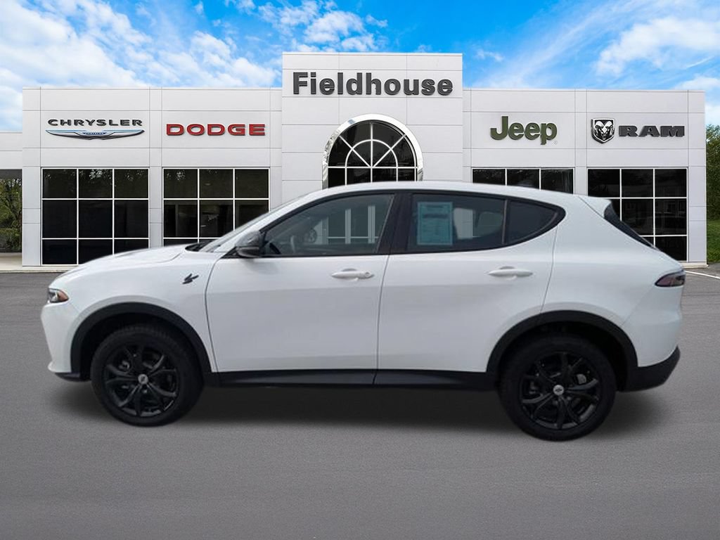 Used 2024 Dodge Hornet GT w/ GT Blacktop Package AWD/4WD image 14
