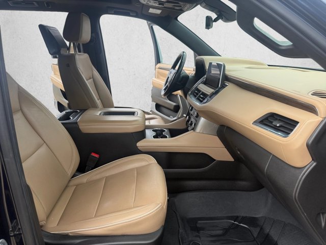 Used 2021 Chevrolet Suburban Premier AWD/4WD image 18