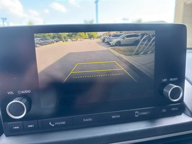 Used 2023 Honda Pilot LX image 16