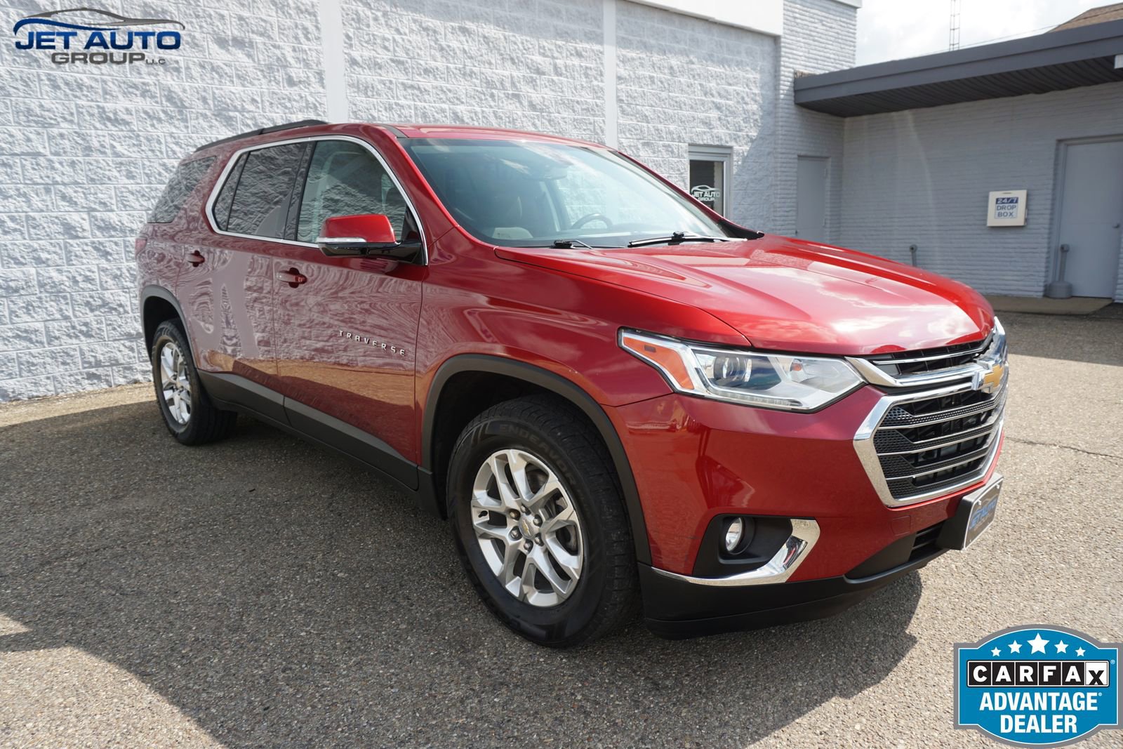 Used 2019 Chevrolet Traverse LT AWD/4WD image 1