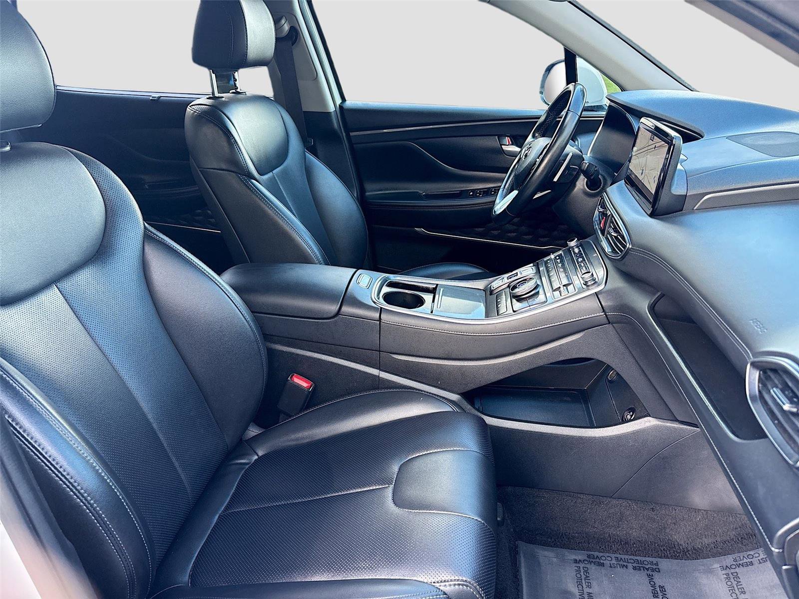 Used 2023 Hyundai Santa Fe SEL w/ Premium Package image 32