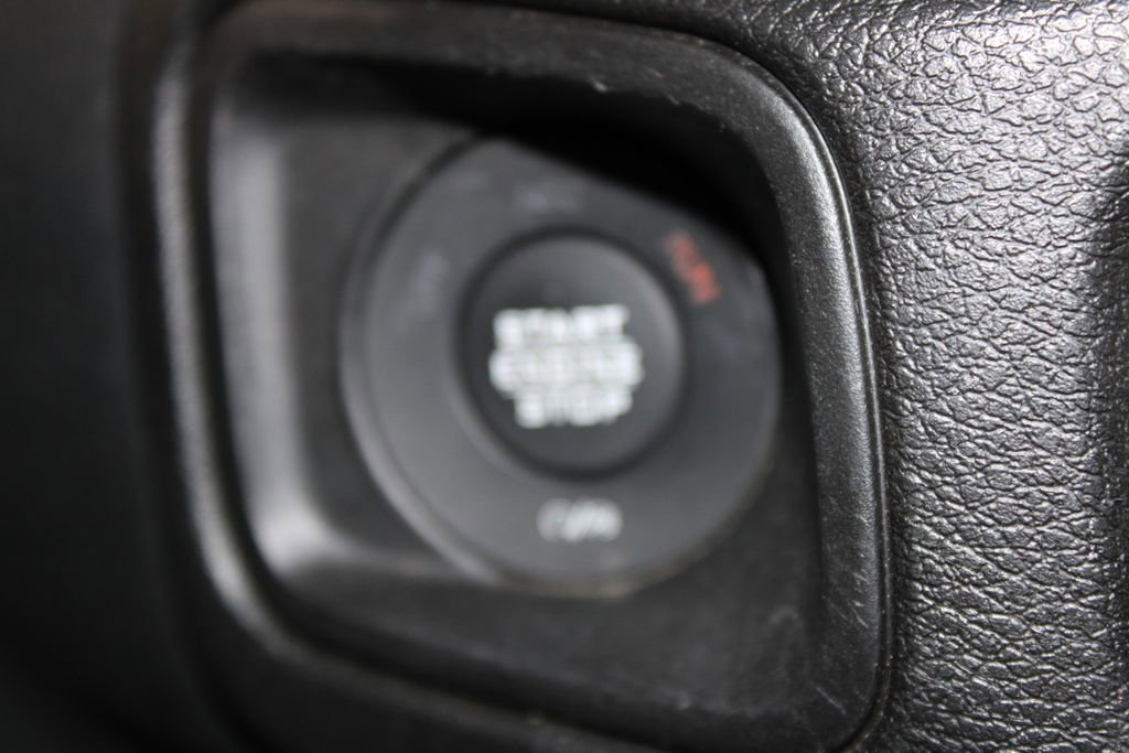 Used 2024 Jeep Wrangler Sport S image 33