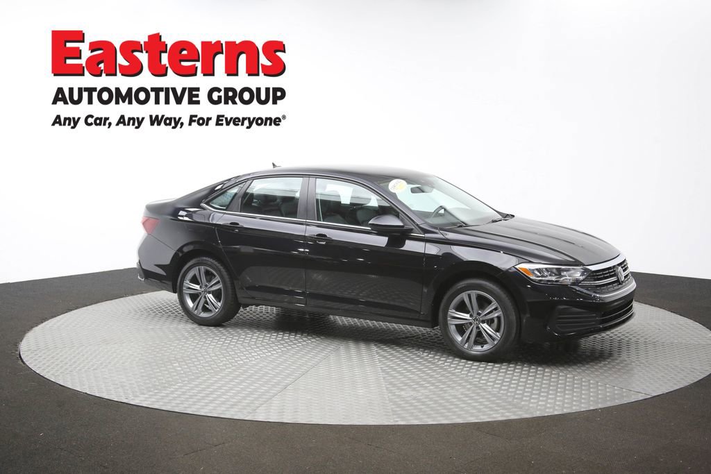 Used 2024 Volkswagen Jetta SE FWD image 46