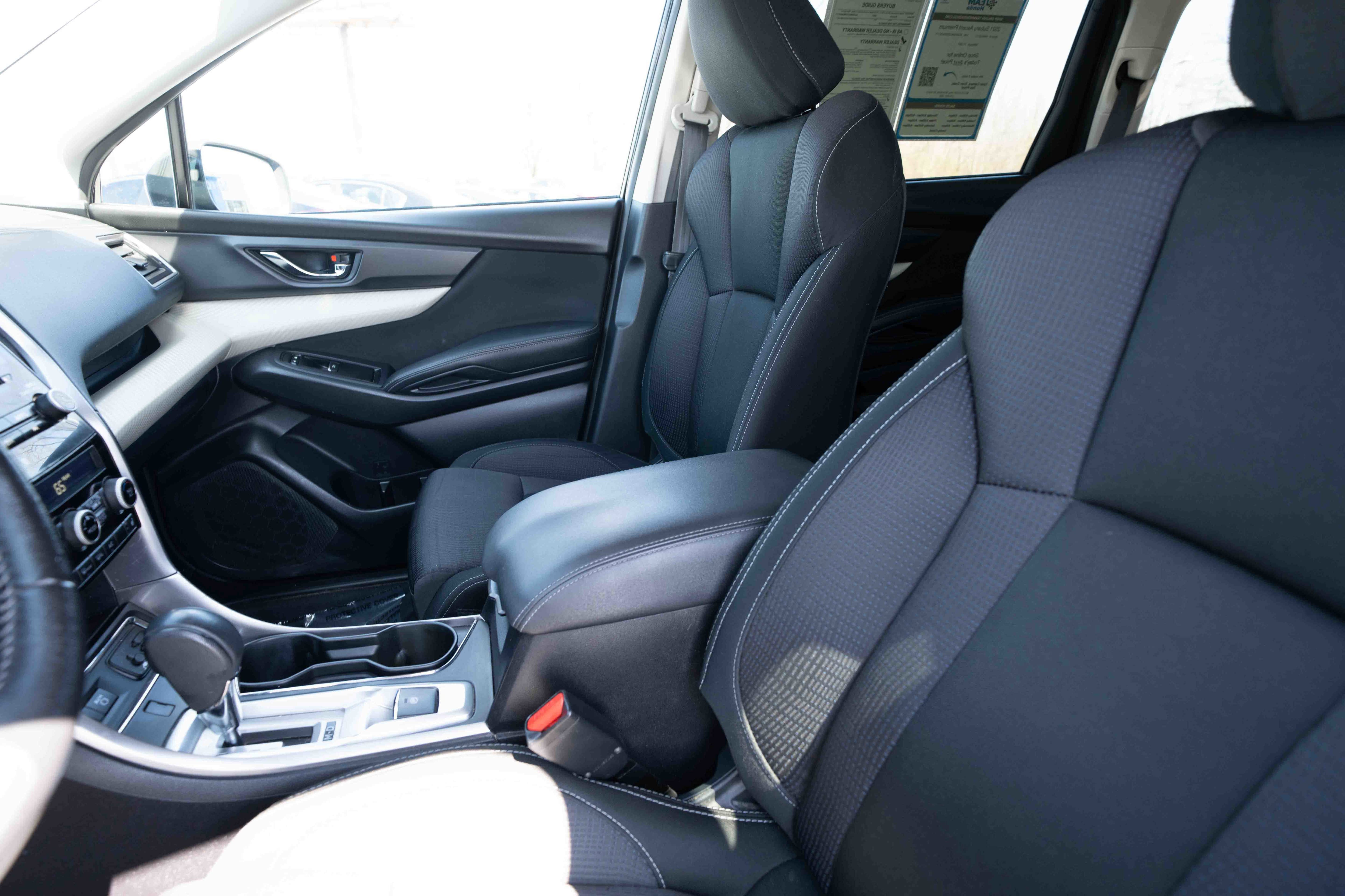 Used 2021 Subaru Ascent Premium w/ Convenience Package image 10