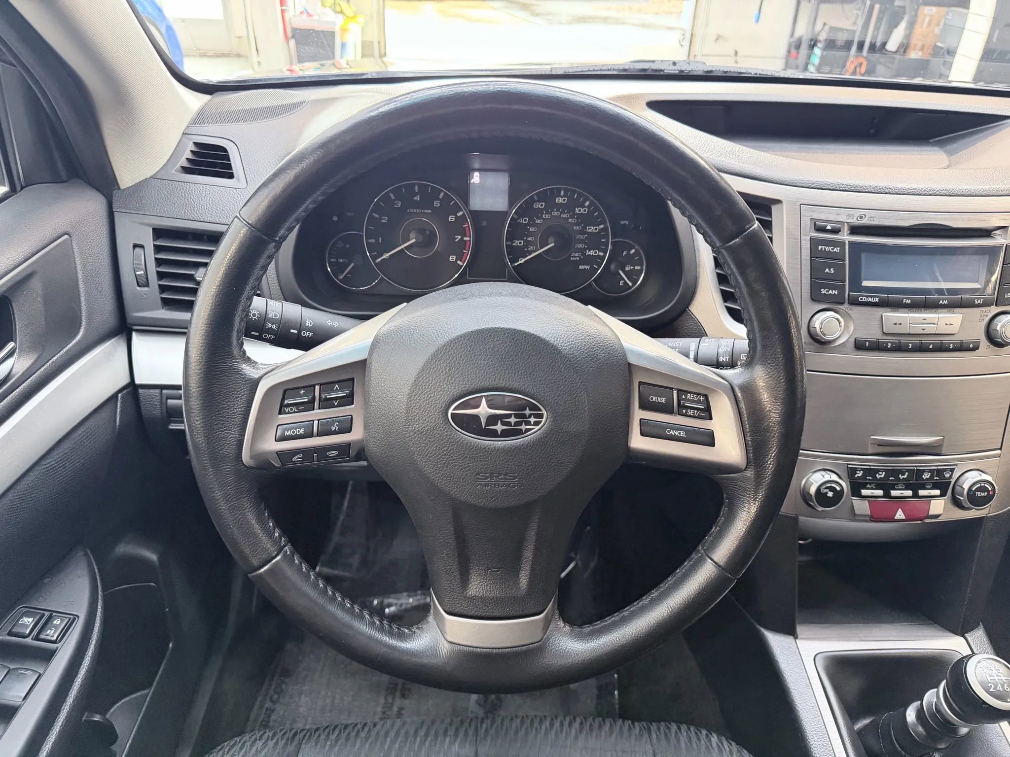 Used 2012 Subaru Outback 2.5i Premium image 13