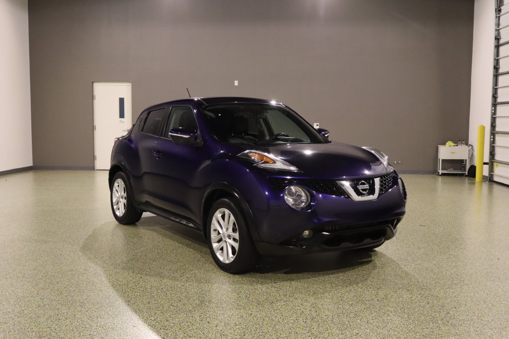 Used 2016 Nissan Juke SL FWD image 1