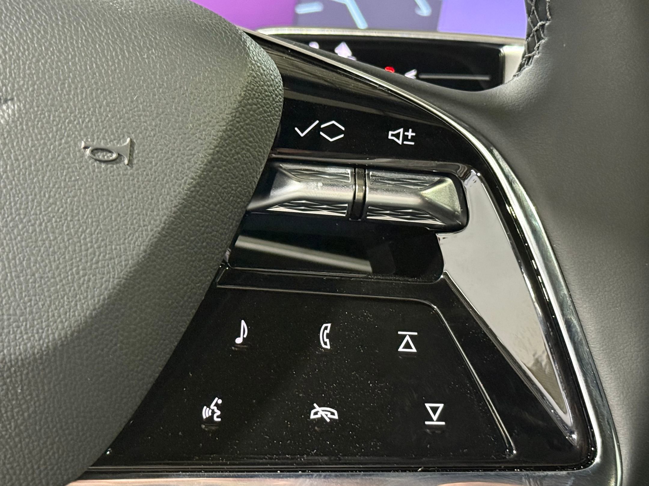 New 2026 Cadillac Escalade IQ Sport 1 w/ LPO, Floor Liner Package image 25