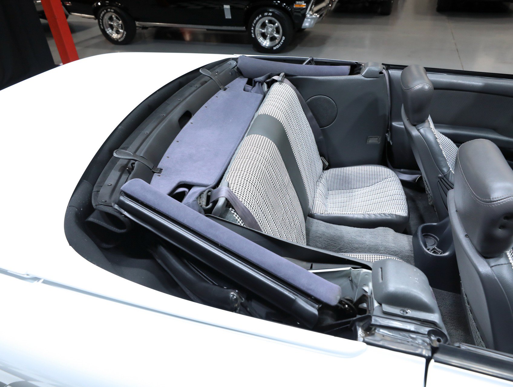 Used 1997 Pontiac Firebird Trans Am RWD image 45