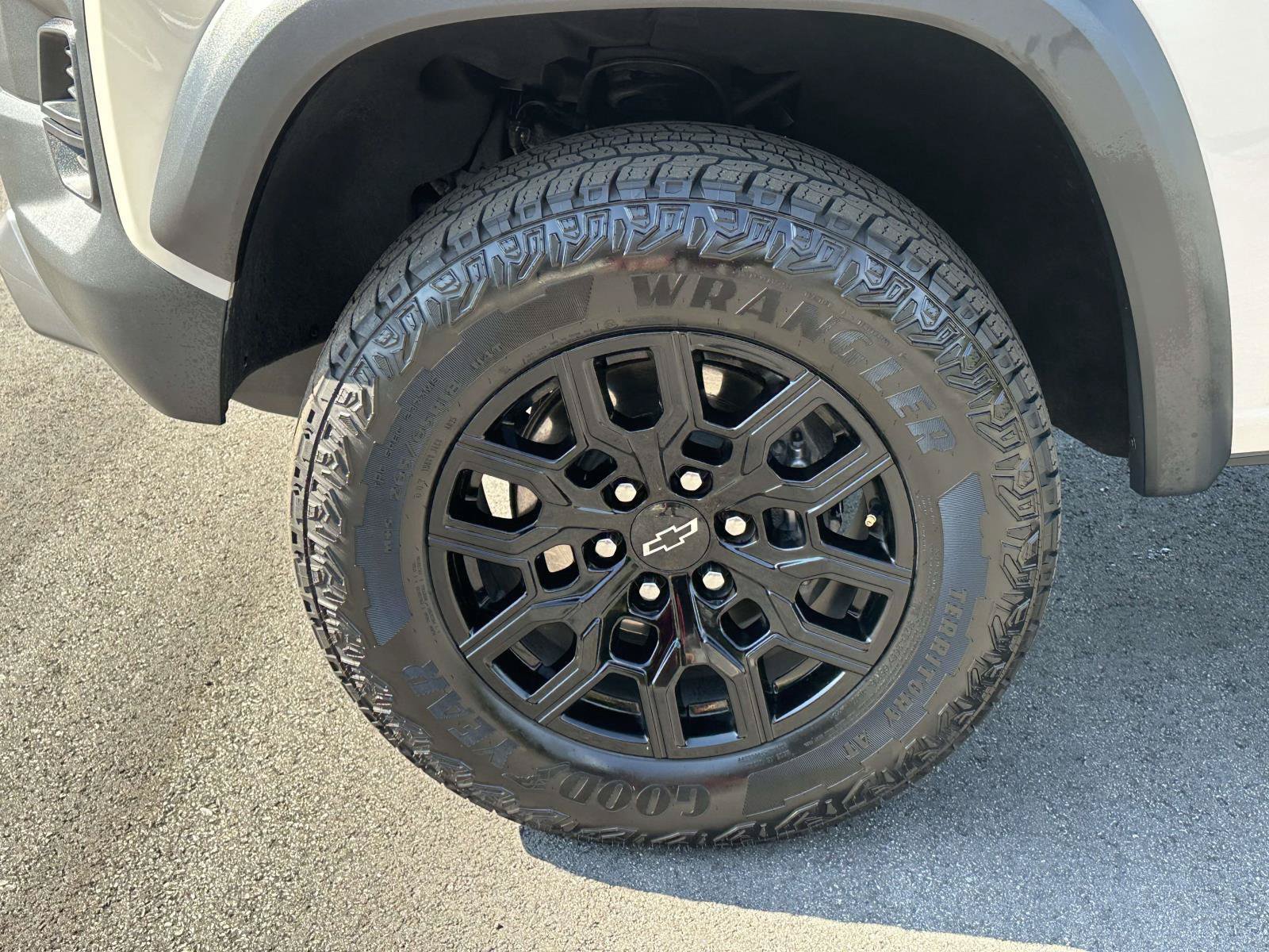 Used 2026 Chevrolet Colorado Trail Boss AWD/4WD image 27