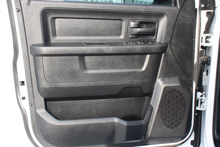 Used 2016 RAM 3500 Tradesman w/ Popular Equipment Group image 12