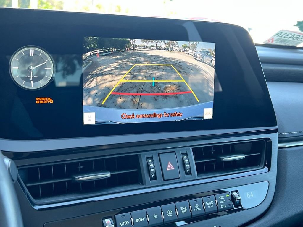 Certified 2024 Lexus ES 350 w/ Premium Package image 16