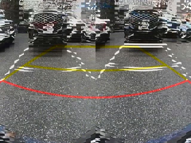 Used 2025 Genesis GV70 3.5T Sport w/ Sport Advanced Package image 31