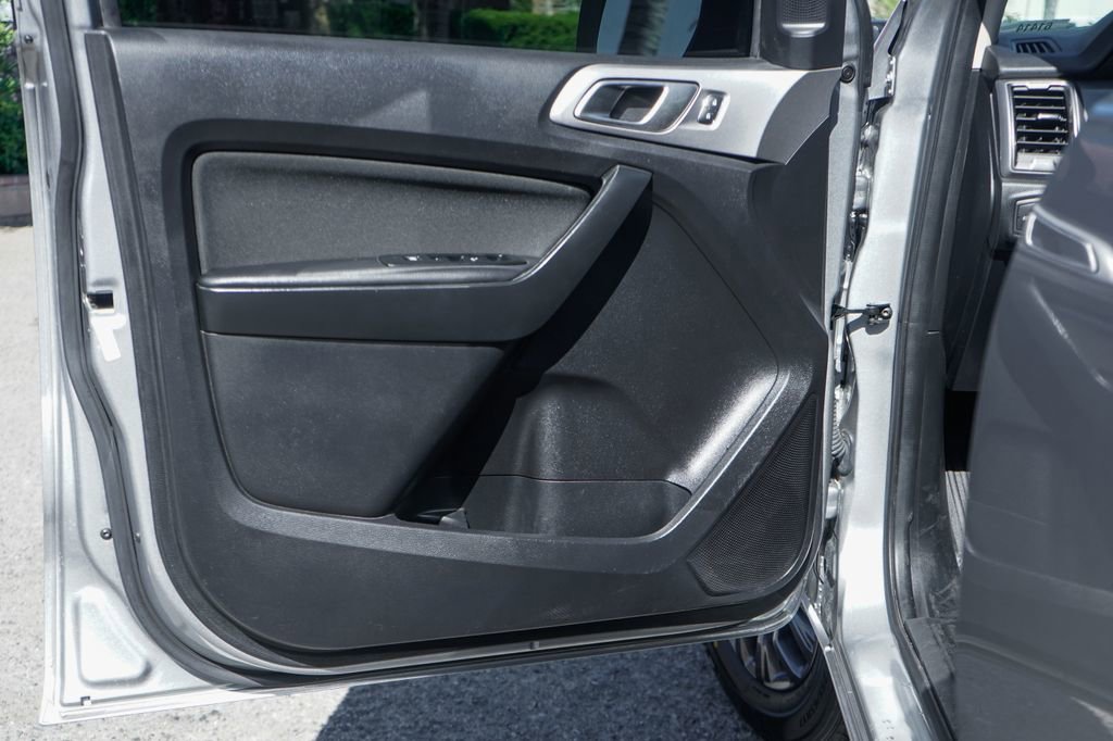 Used 2020 Ford Ranger XLT w/ Equipment Group 301A Mid image 17