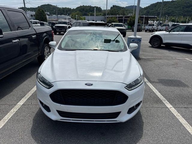 Used 2016 Ford Fusion SE w/ Equipment Group 201A AWD/4WD video 3