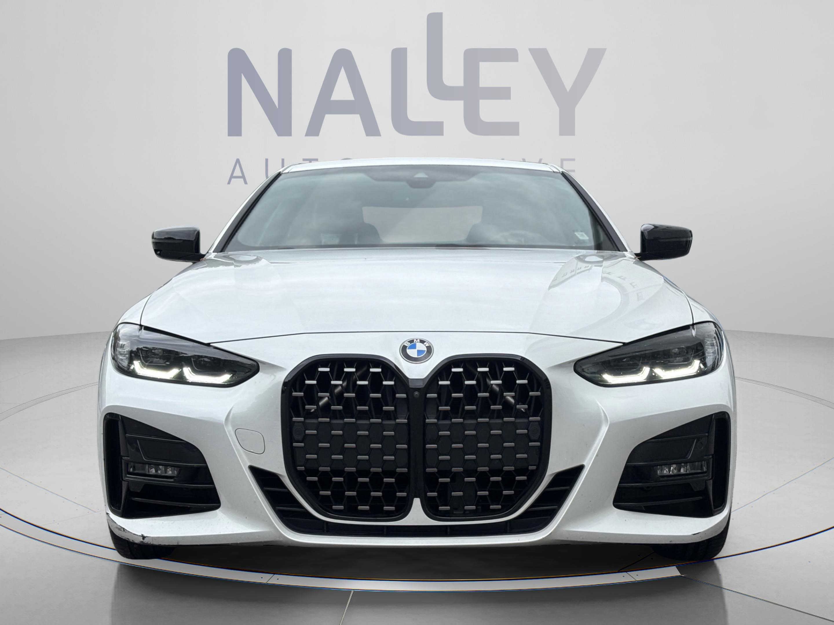 Used 2024 BMW 430i Coupe w/ M Sport Package RWD image 9
