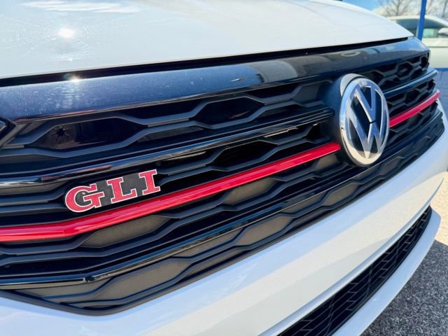 Used 2020 Volkswagen Jetta GLI image 6