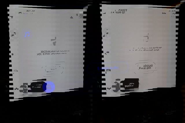 New 2025 Toyota RAV4 XLE Premium image 20