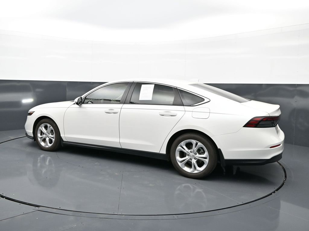 Used 2024 Honda Accord LX image 7