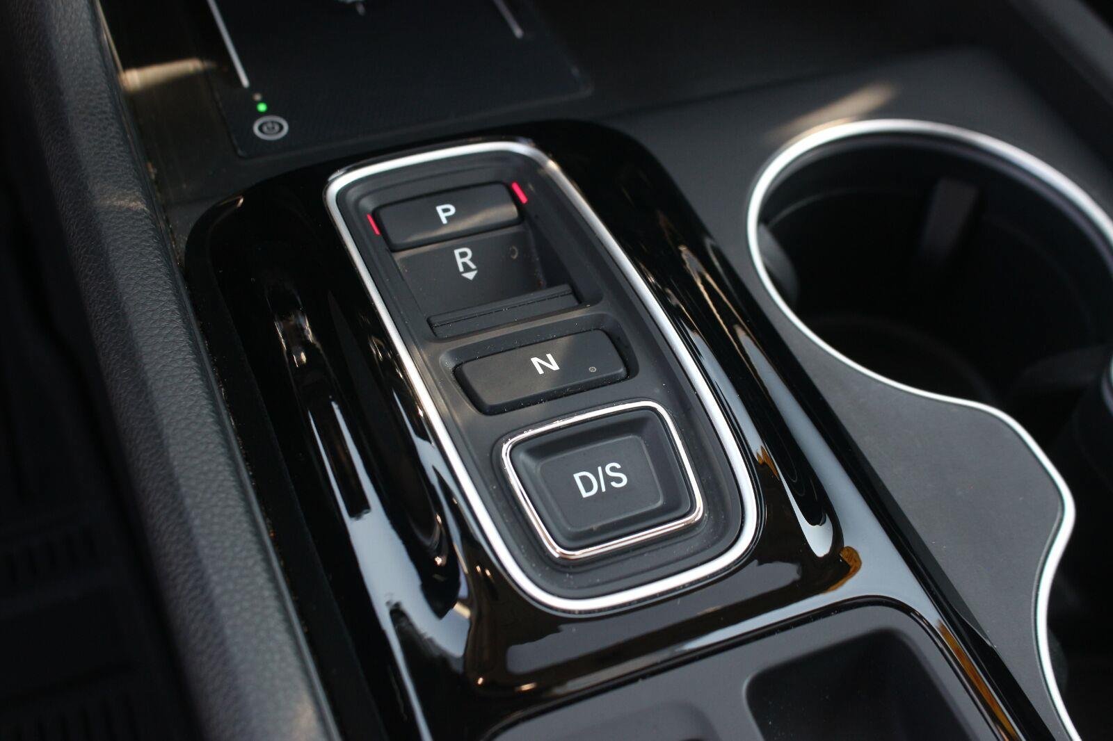 Used 2024 Honda Pilot Touring image 25