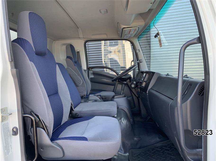 Used 2024 Chevrolet Low Cab Forward 6500XD RWD image 28