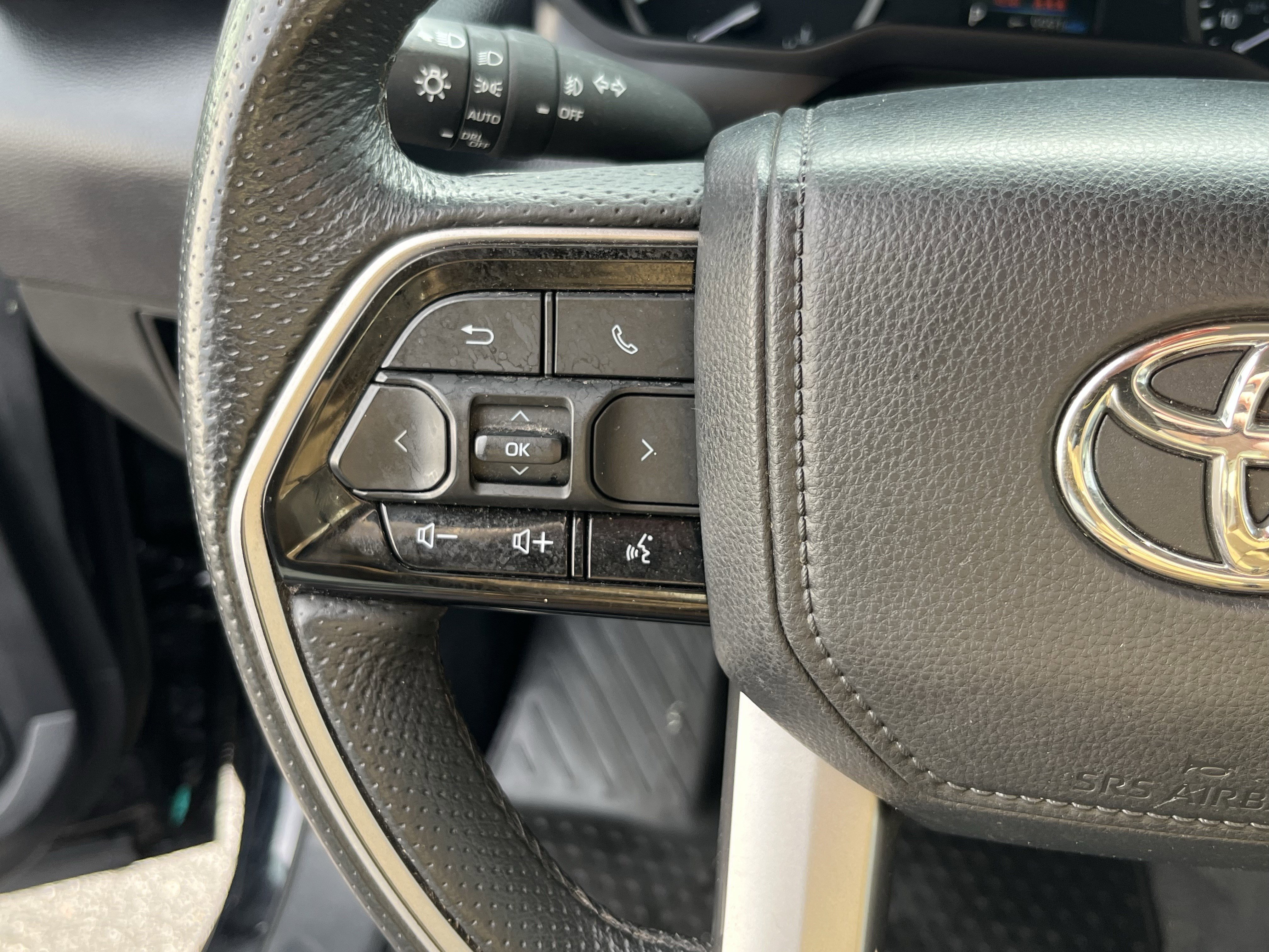 Used 2023 Toyota Tundra SR5 w/ TRD Off-Road Package image 17