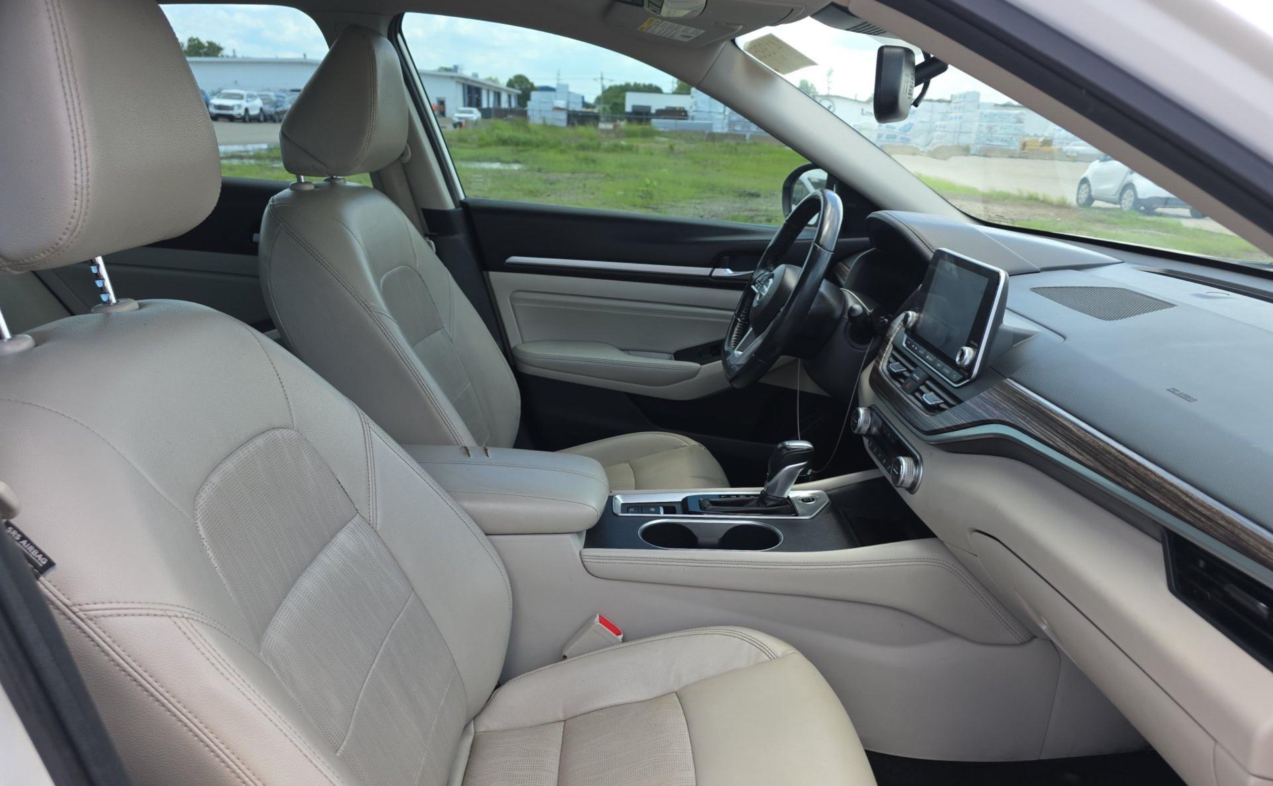 Used 2019 Nissan Altima 2.5 Platinum FWD image 5