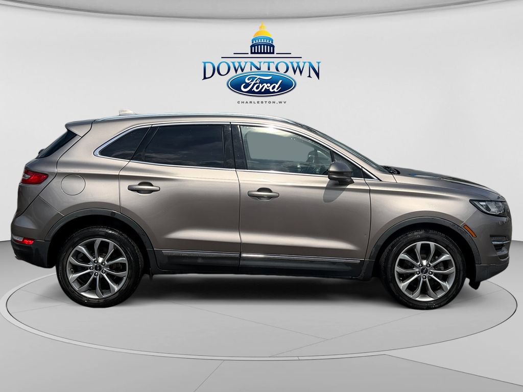 Used 2019 Lincoln MKC Select w/ Select Plus Package FWD image 2