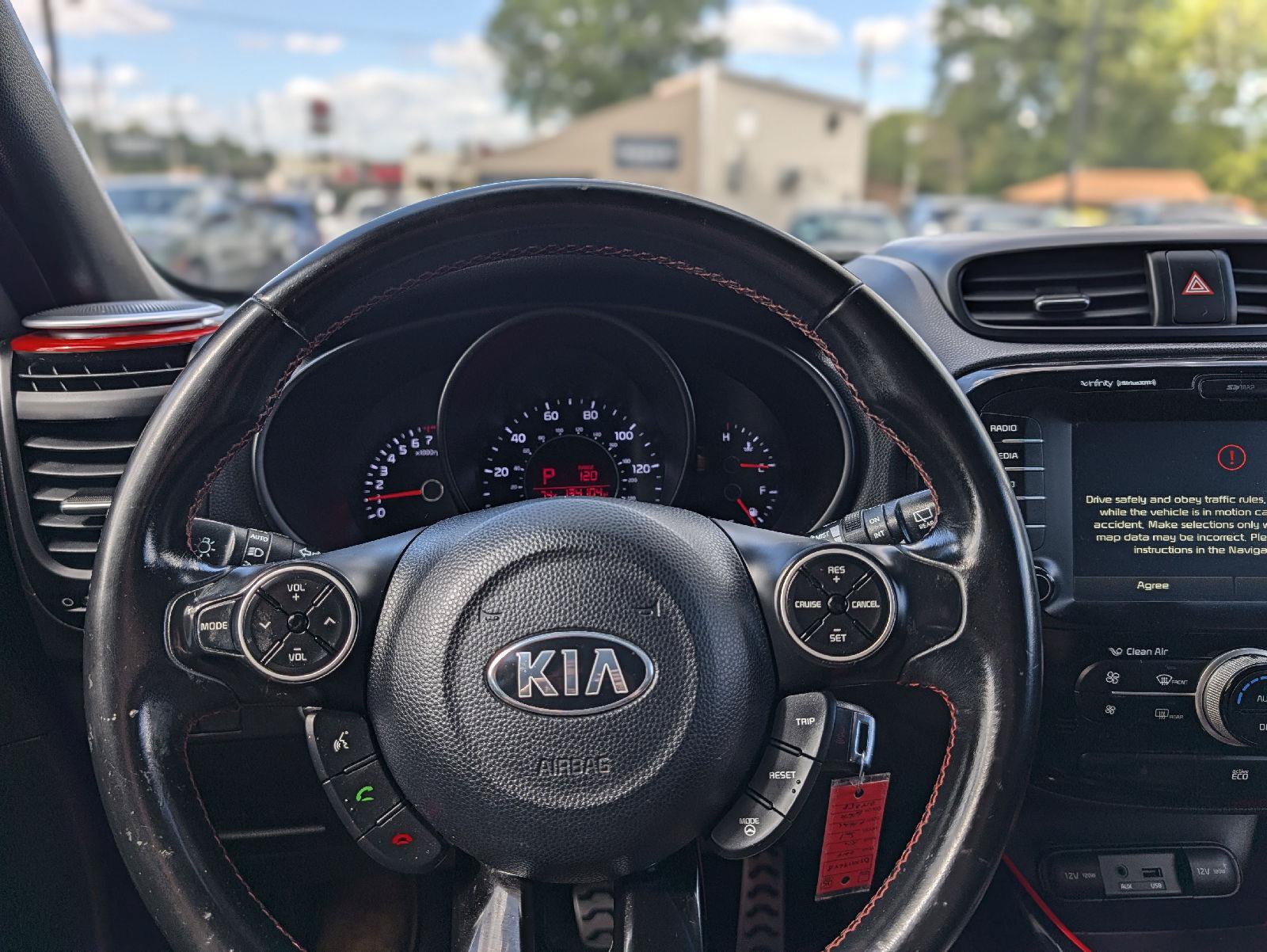 Used 2014 Kia Soul + FWD image 22