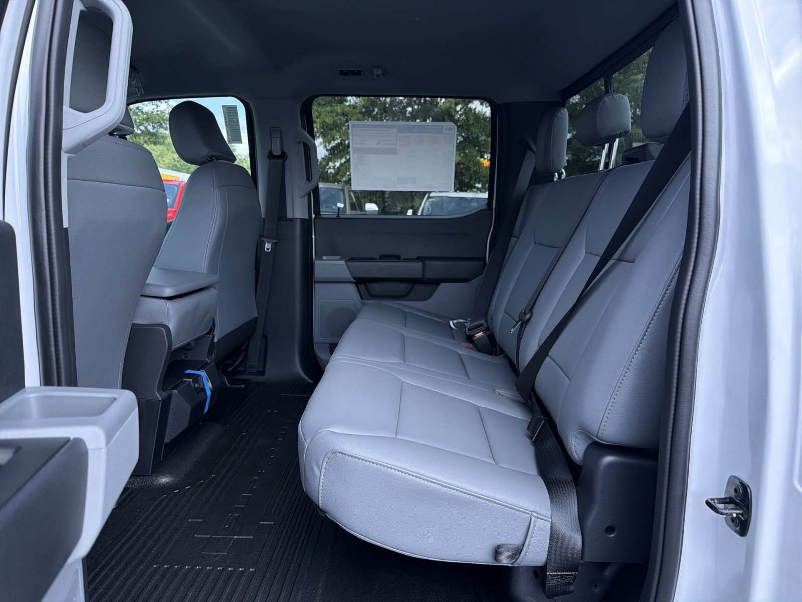 New 2027 Ford F350 XL w/ 360-Degree Camera Package AWD/4WD image 27