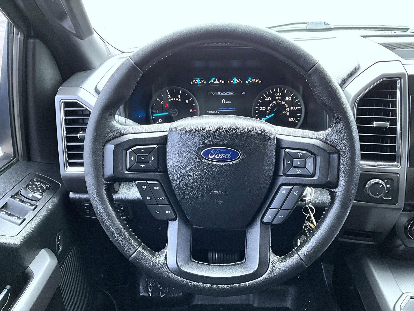 Used 2015 Ford F150 XLT w/ Equipment Group 301A Mid image 11