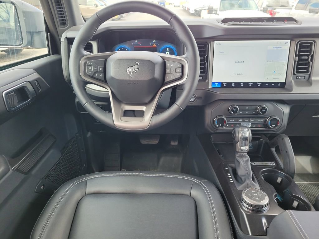 New 2025 Ford Bronco Badlands image 12