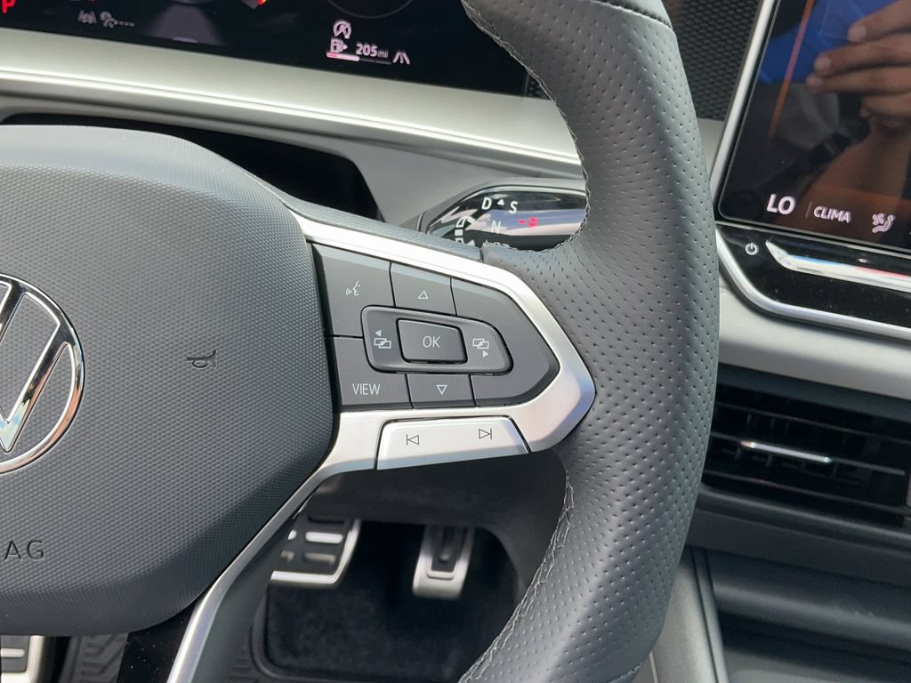 New 2026 Volkswagen Tiguan SE R-Line AWD/4WD image 20