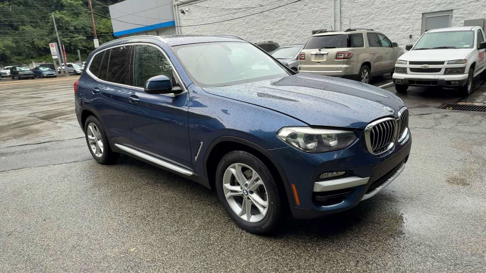 Used 2018 BMW X3 xDrive30i AWD/4WD image 2