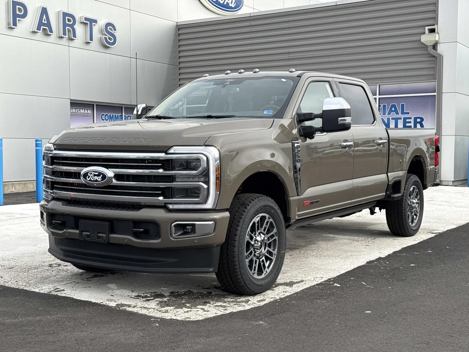 New 2027 Ford F250 Platinum w/ Platinum Plus Package AWD/4WD image 7
