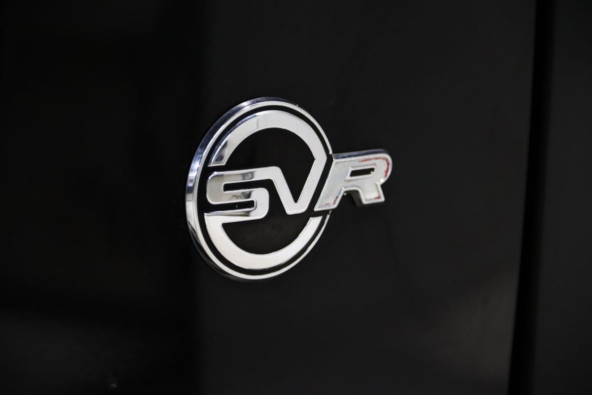 Used 2022 Jaguar F-PACE SVR AWD/4WD image 12