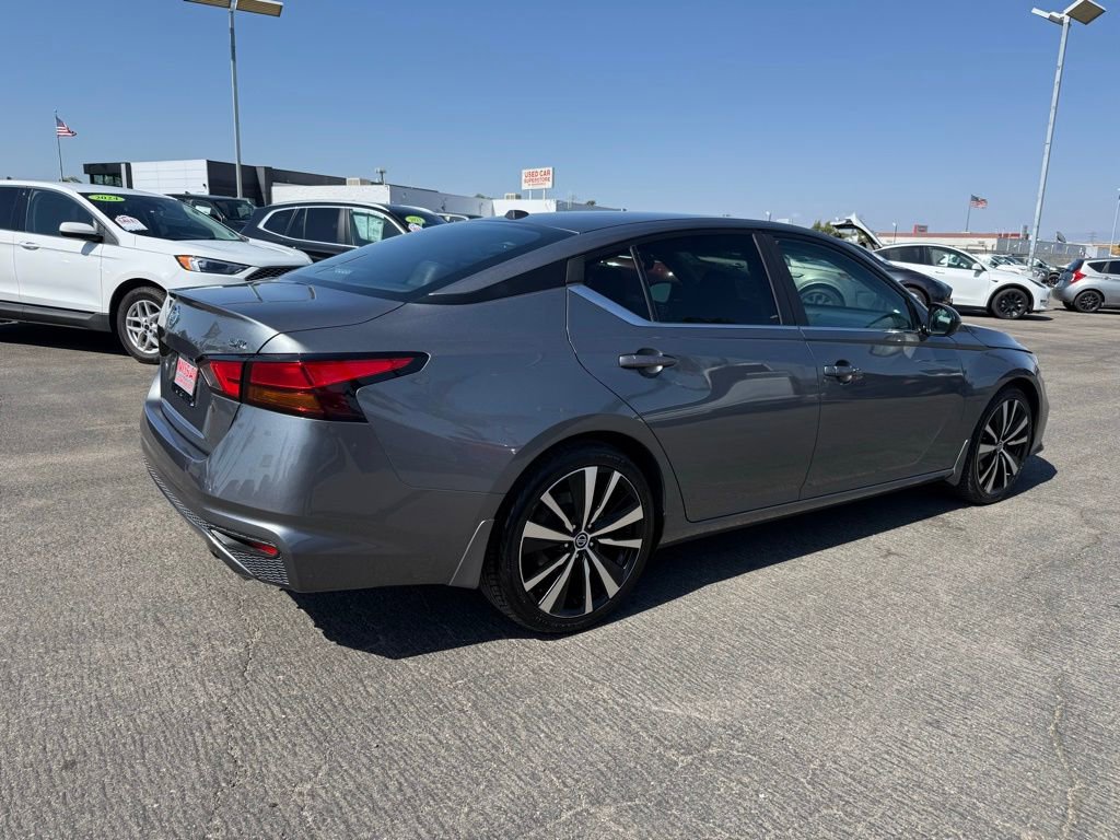 Used 2019 Nissan Altima 2.5 SR FWD image 6