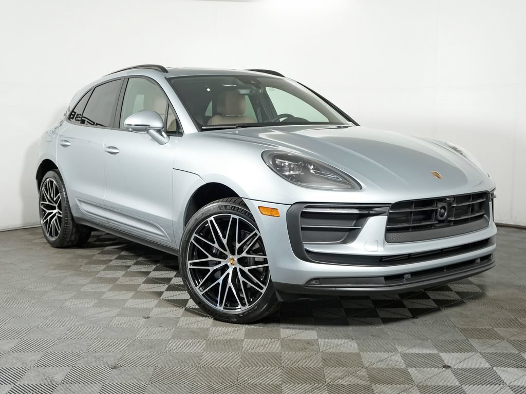 New 2026 Porsche Macan AWD/4WD image 9