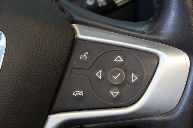 Used 2021 GMC Terrain SLE image 16