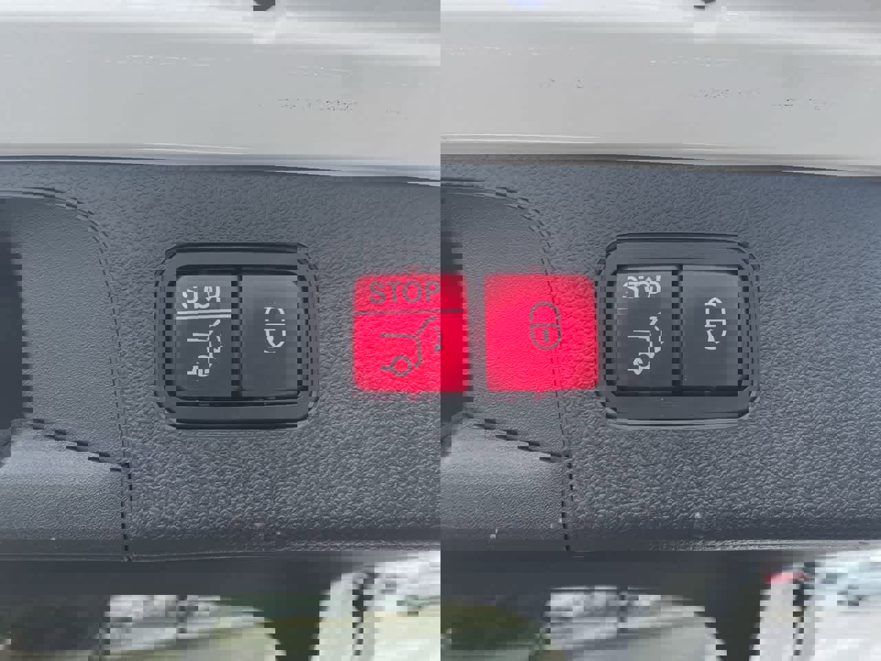 Used 2022 Mercedes-Benz GLC 300 GLC 300 image 18