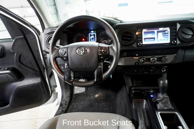 Used 2023 Toyota Tacoma SR image 7